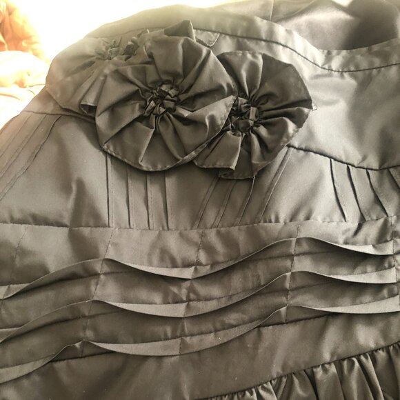 Textured skirt by BCBGMaxAzria - Picture 4 of 5